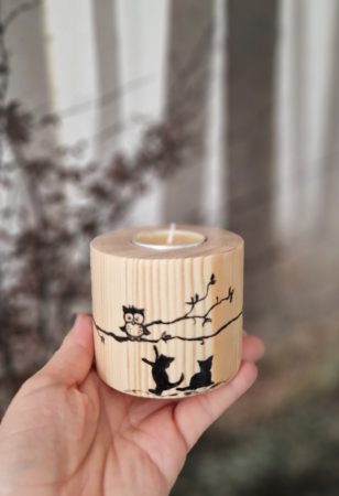 Świecznik, drewniany swiecznik, t-light , swieczka, dekoracja, stylskandynawski, naturalny produkt, boho, hygge, swiecznikzobrazkiem, na prezent, z drewna, dodatki z drewna, ozdoby z drewna, t-lighty, sowa candle, sowy, owl, kot, kotki, kitten, cat